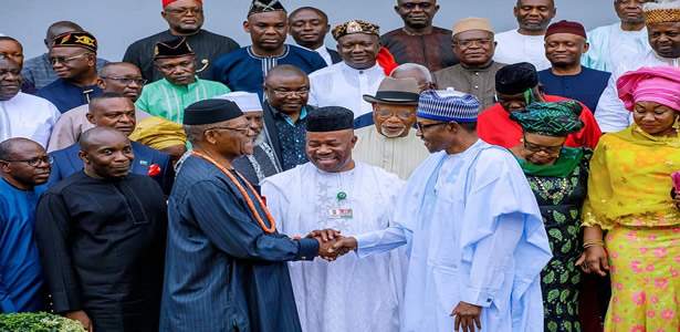 President Buhari hosts Akwa Ibom elders in Abuja 